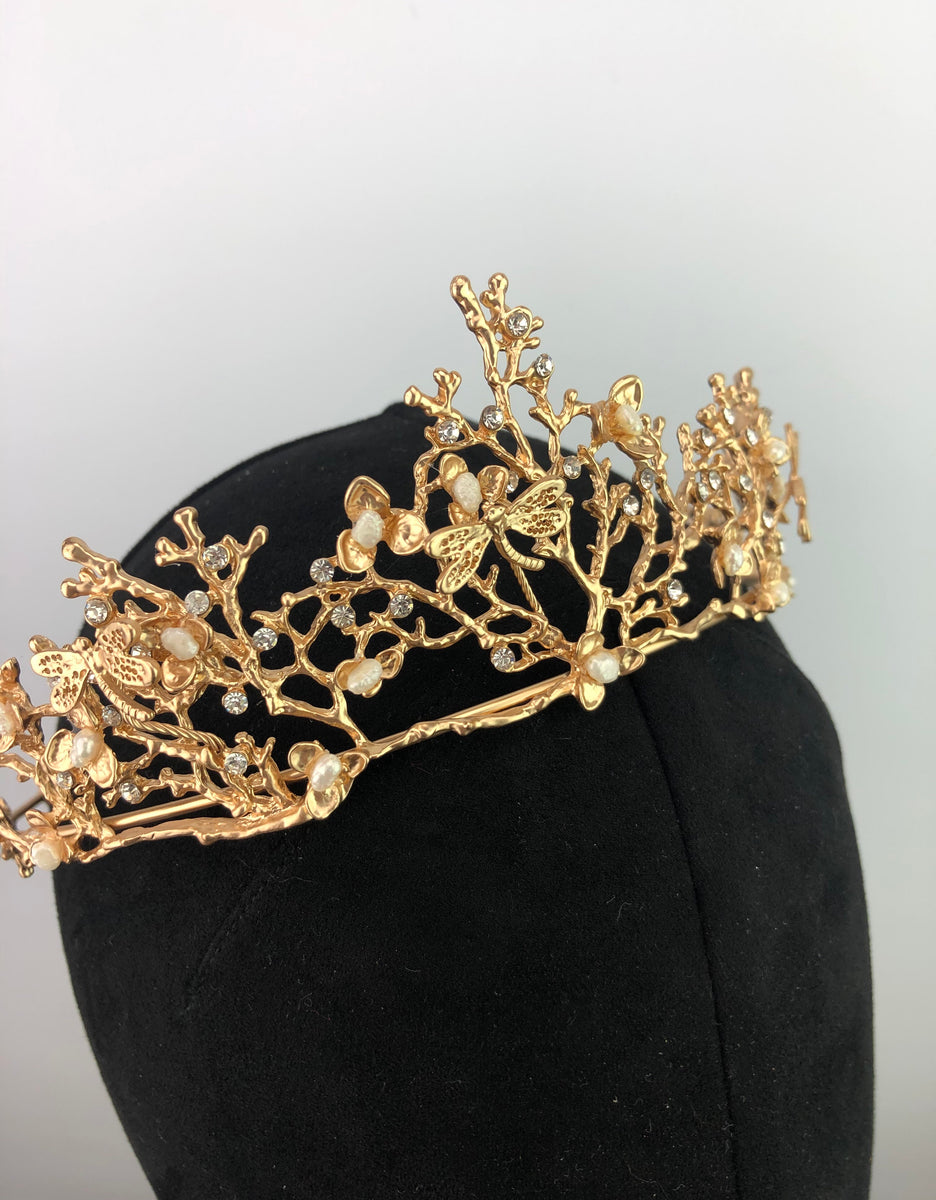 Gold branch crown