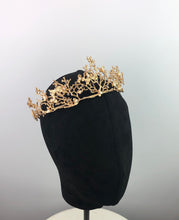 Gold branch crown